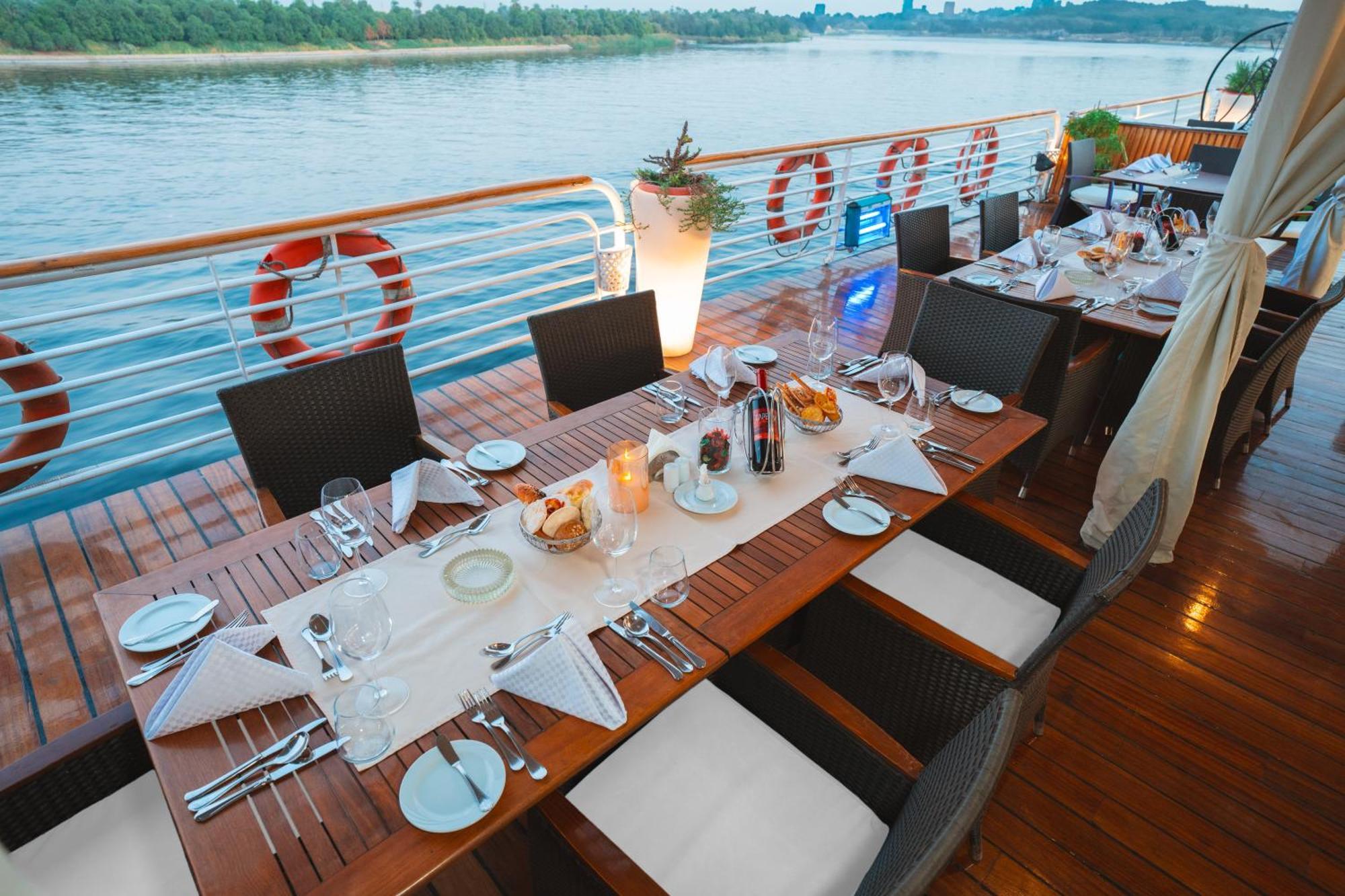 Acamar Nile Cruise - Every Monday From Luxor For 04 & 07 Nights - Every Friday From Aswan For 03 & 07 Nights Exterior foto
